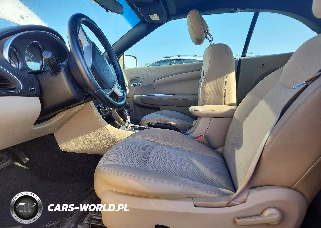 2013 Chrysler 200 Touring VIN:1C3BCBEB5DN512016 - 7