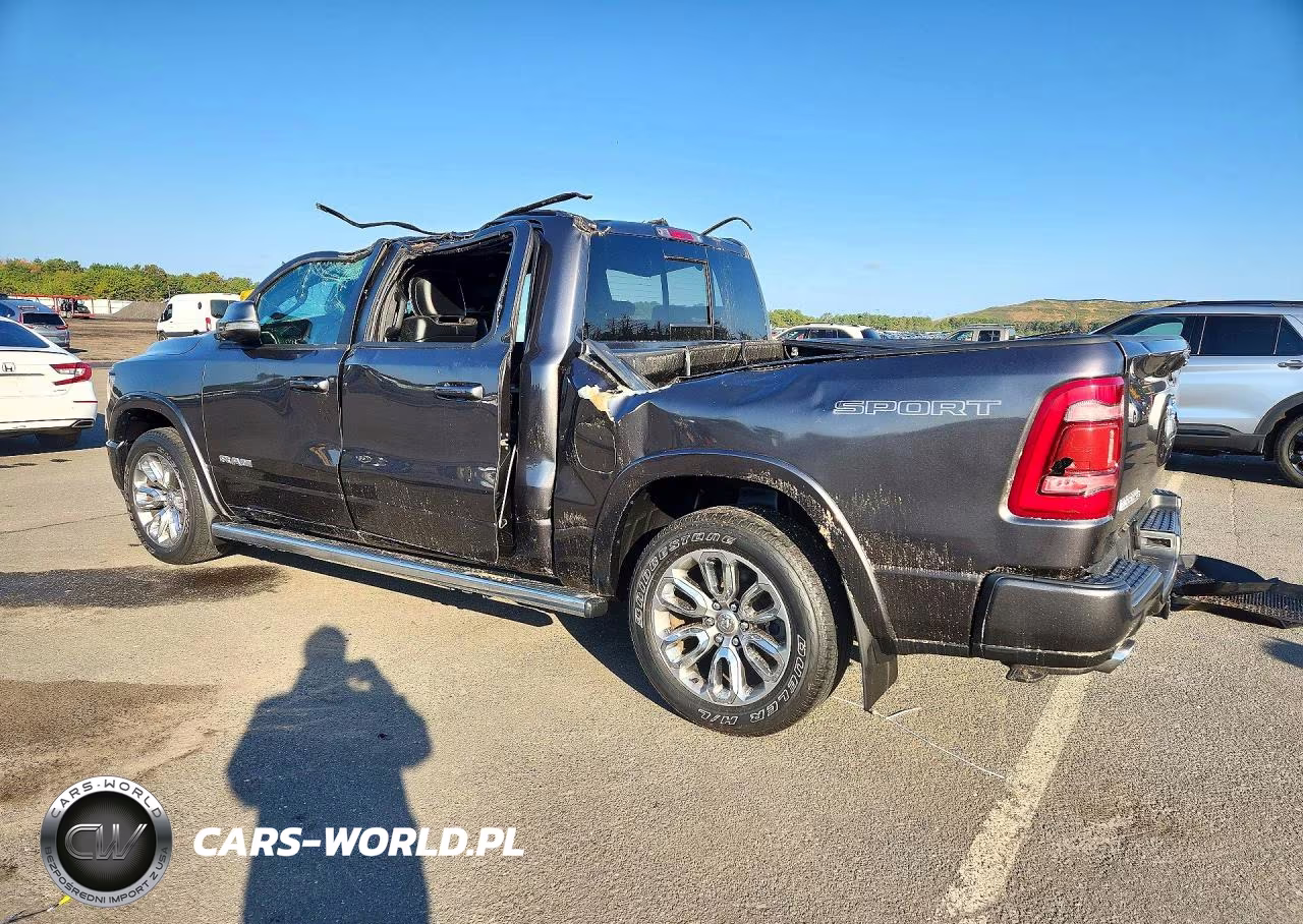 2020 Ram 1500 Laramie VIN:1C6SRFJT3LN324164 - 2