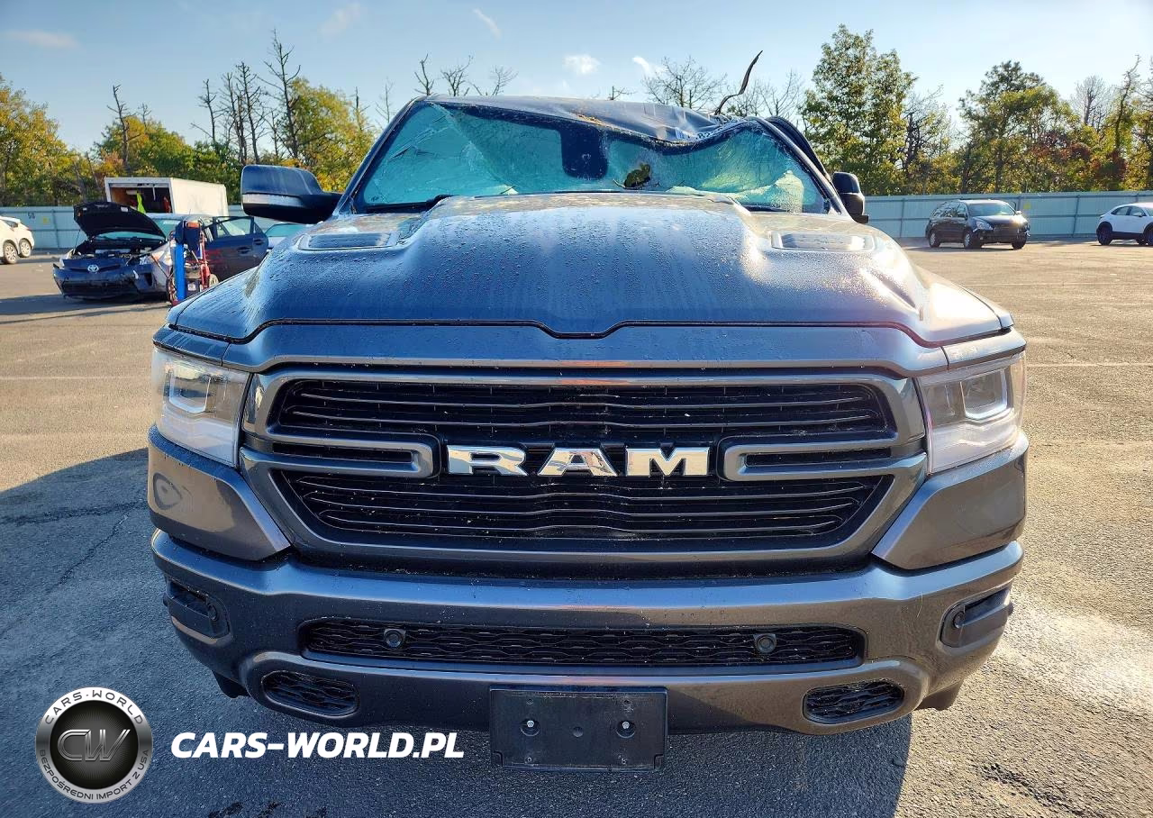 2020 Ram 1500 Laramie VIN:1C6SRFJT3LN324164 - 5