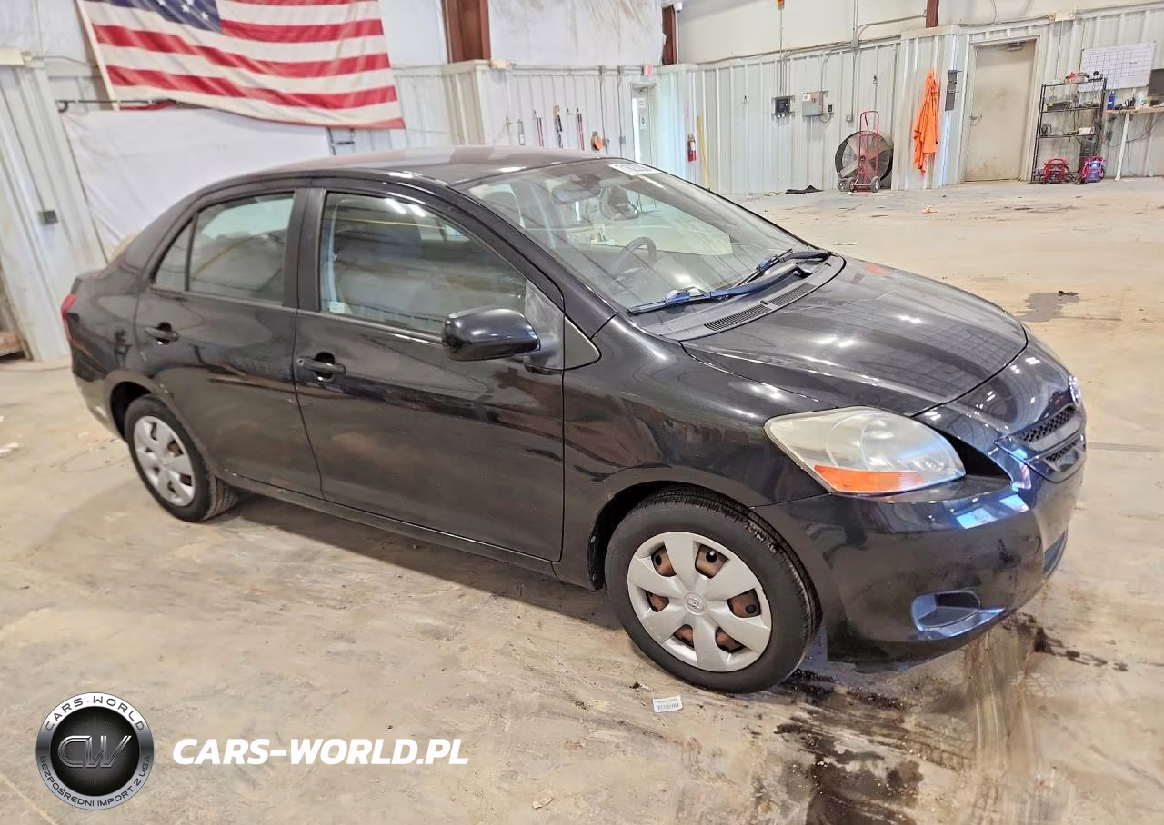 2008 Toyota Yaris Base VIN:JTDBT923584018283 - 4