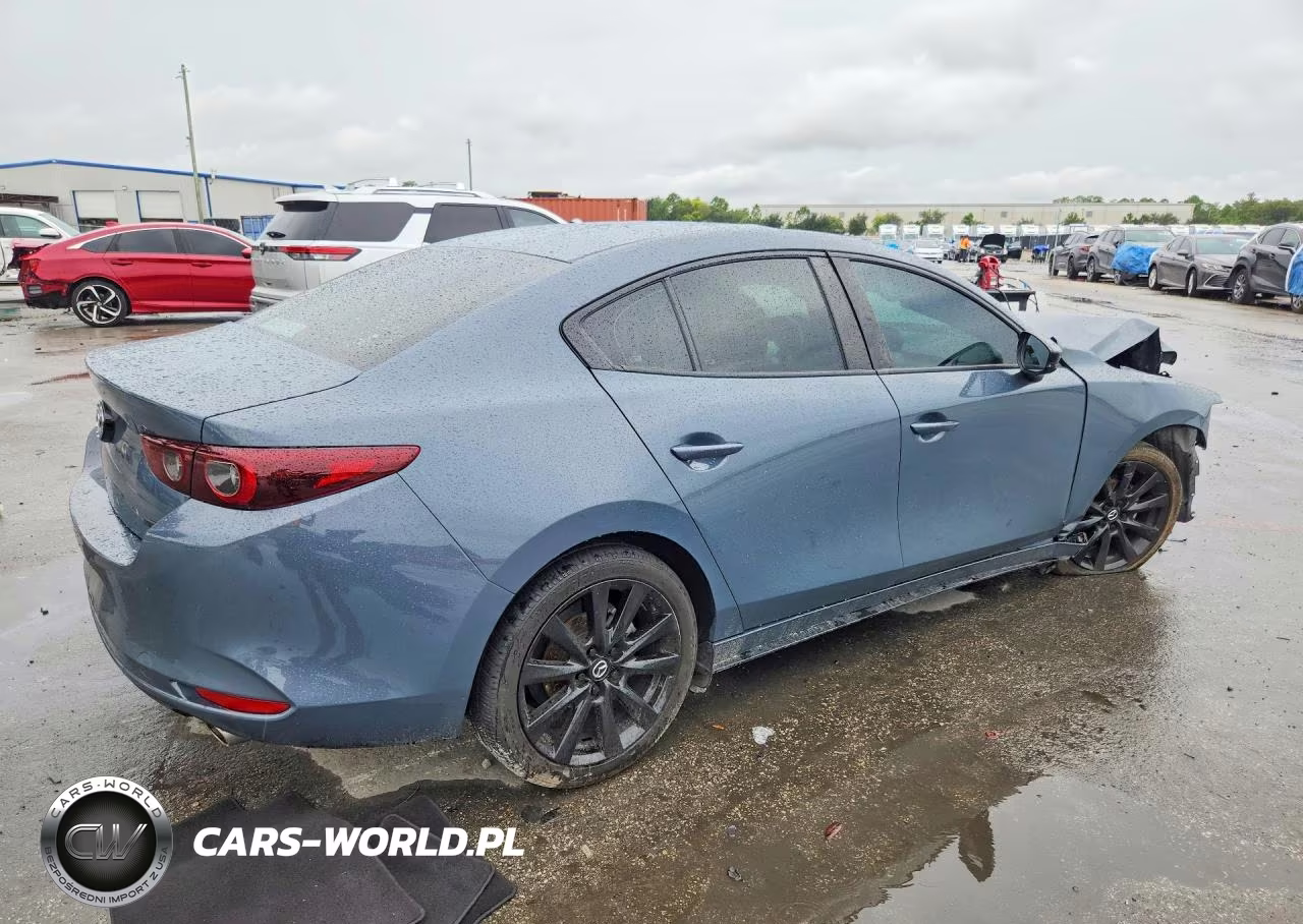 2023 Mazda 3 Preferred VIN:3MZBPACM0PM381068 - 3