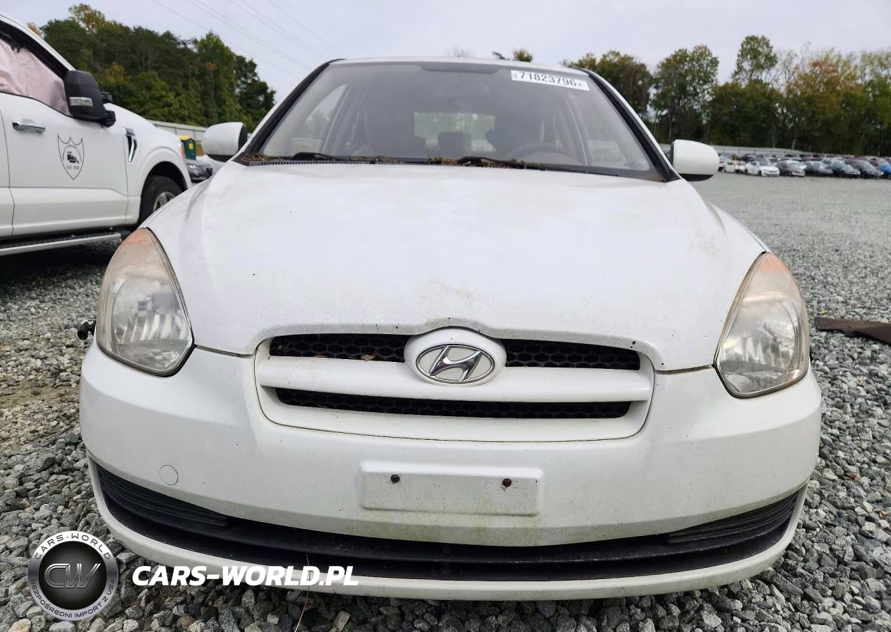 2011 Hyundai Accent Gs VIN:KMHCM3AC2BU198390 - 5