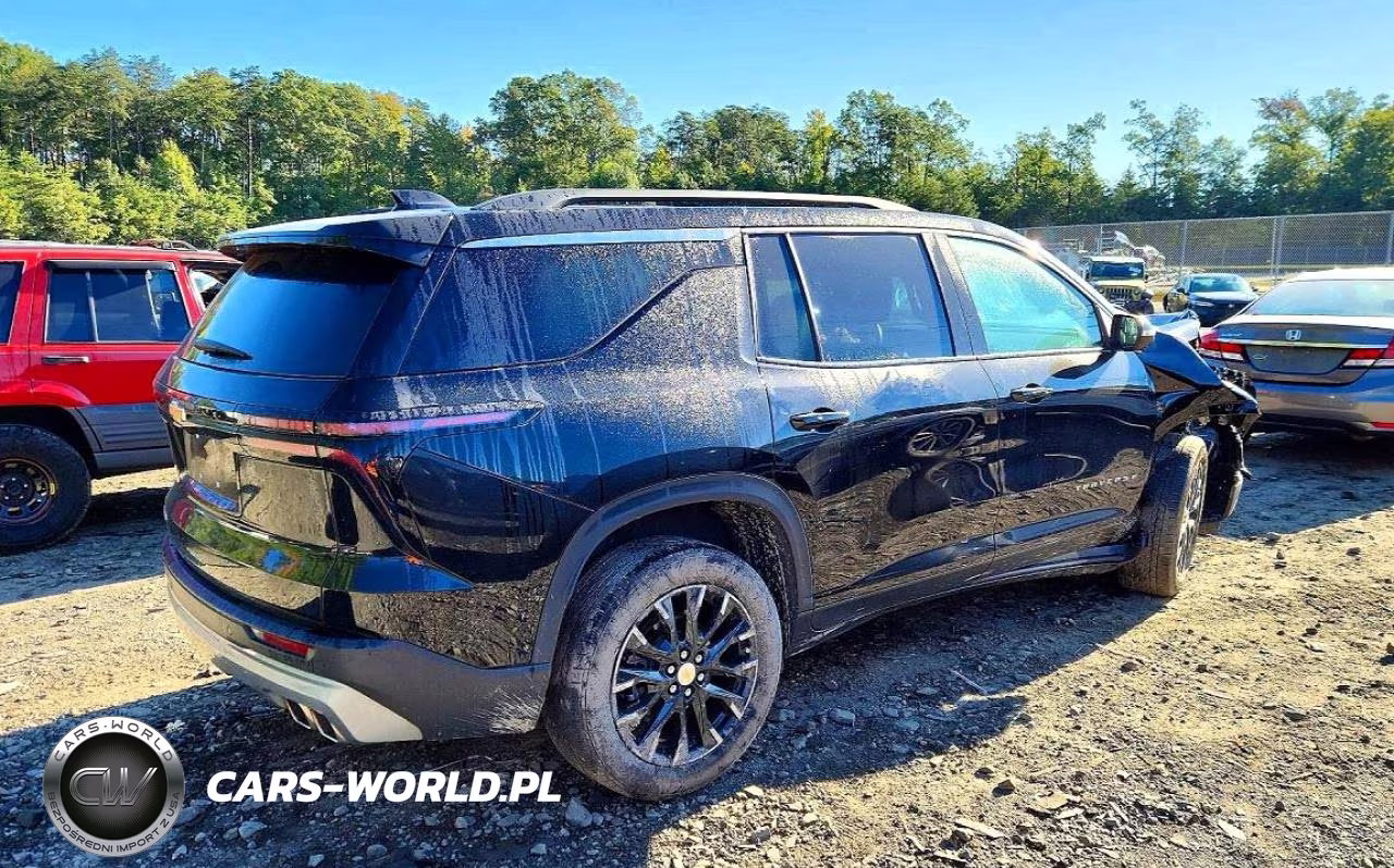 2025 Chevrolet Traverse Lt VIN:1GNERGRS7SJ192529 - 3