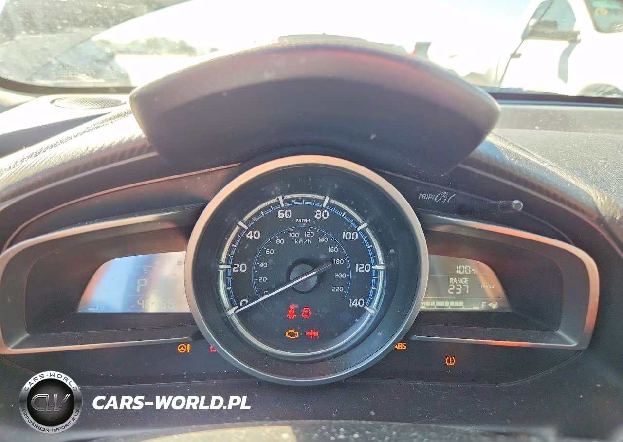 2020 Toyota Yaris Hatchback Le VIN:3MYDLBJV8LY710144 - 9