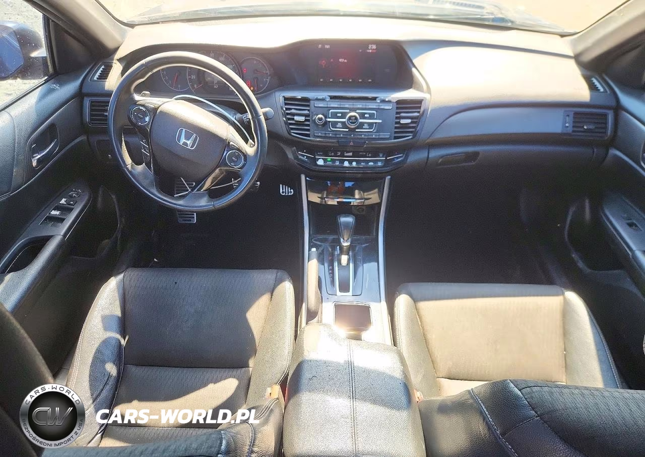 2016 Honda Accord Sport VIN:1HGCR2F5XGA130617 - 8