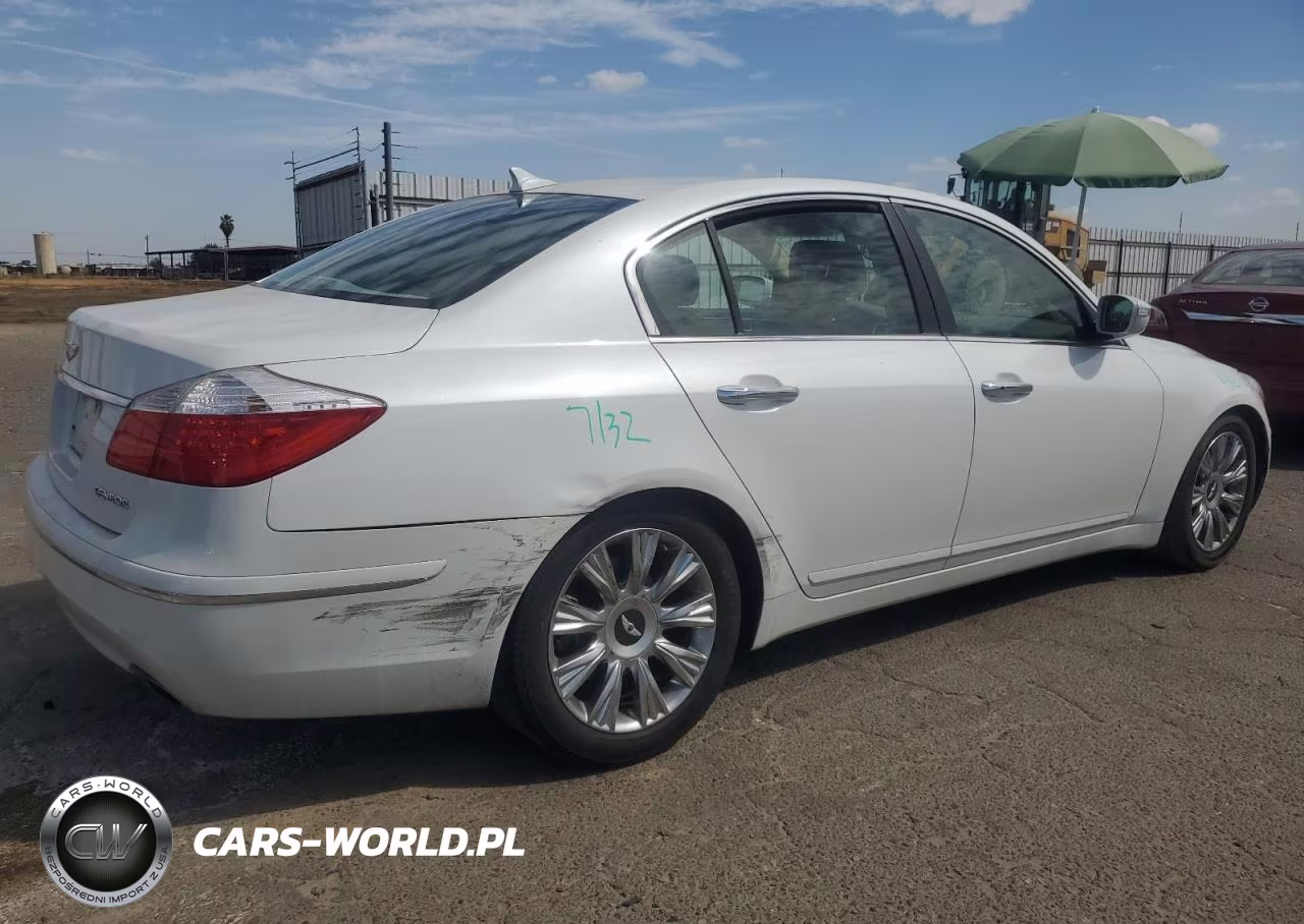 2011 Hyundai Genesis 3.8L VIN:KMHGC4DE9BU115660 - 3