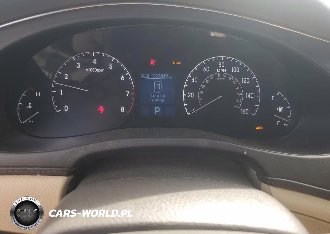 2011 Hyundai Genesis 3.8L VIN:KMHGC4DE9BU115660 - 9