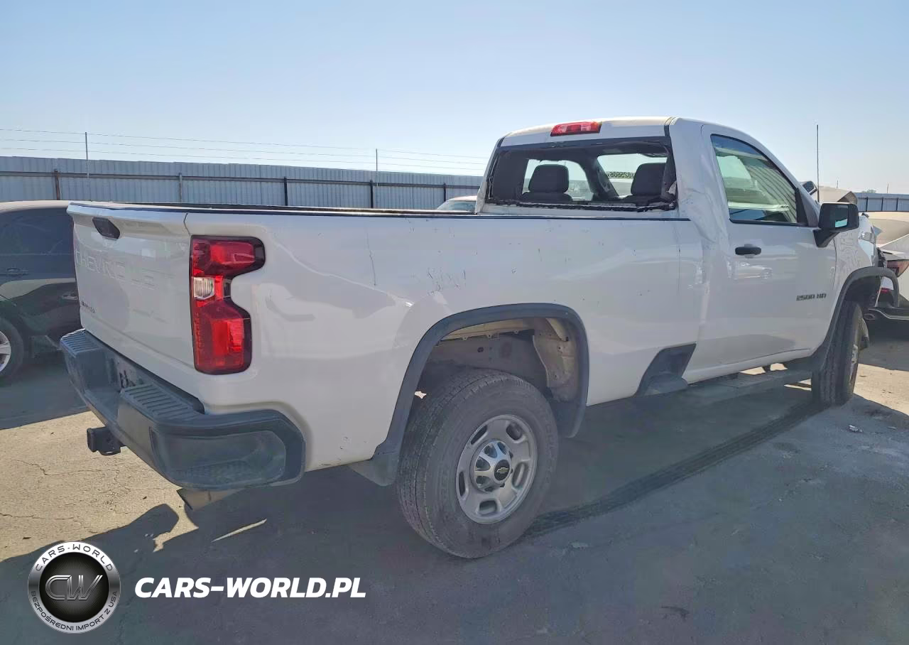 2021 Chevrolet Silverado C2500 Heavy Duty VIN:1GC0WLE76MF114903 - 3
