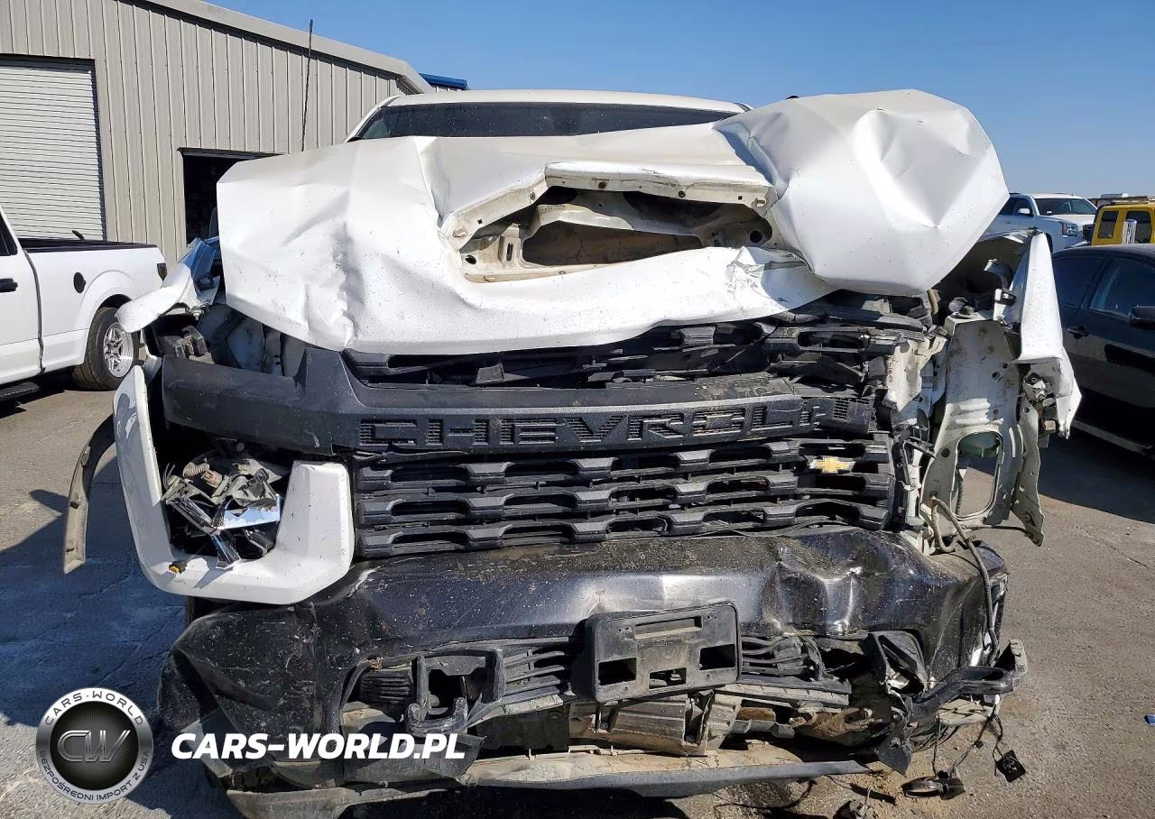 2021 Chevrolet Silverado C2500 Heavy Duty VIN:1GC0WLE76MF114903 - 5