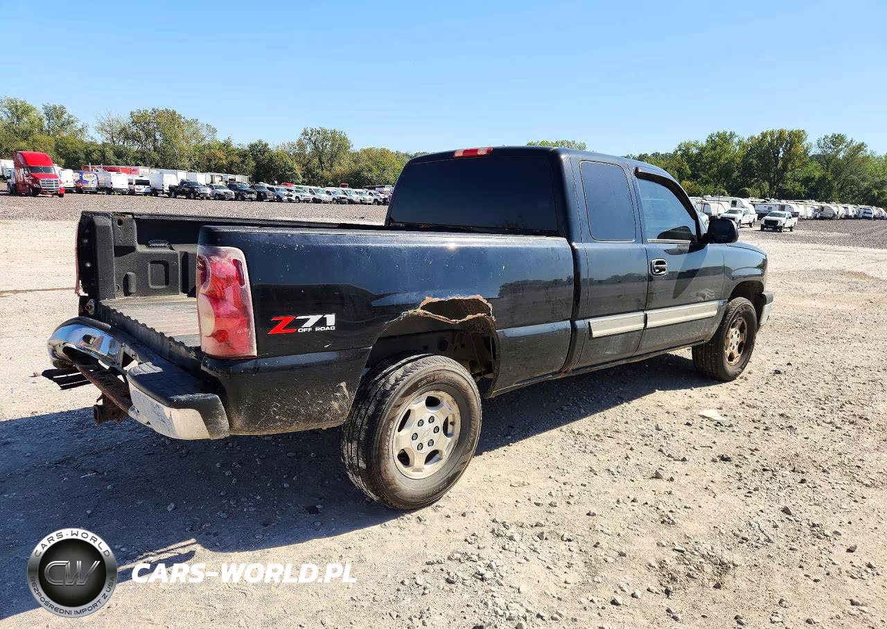 2003 Chevrolet Silverado K1500 VIN:2GCEK19T231350564 - 3
