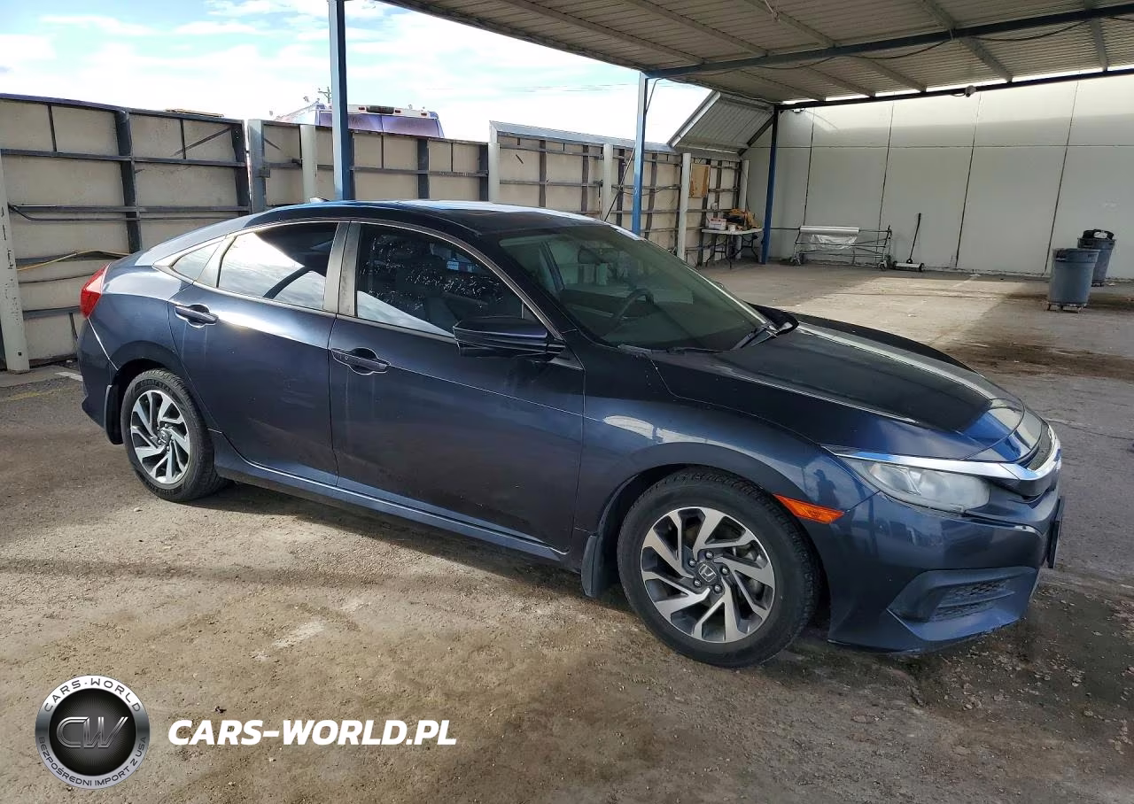 2017 Honda Civic Ex VIN:19XFC2F7XHE035231 - 4
