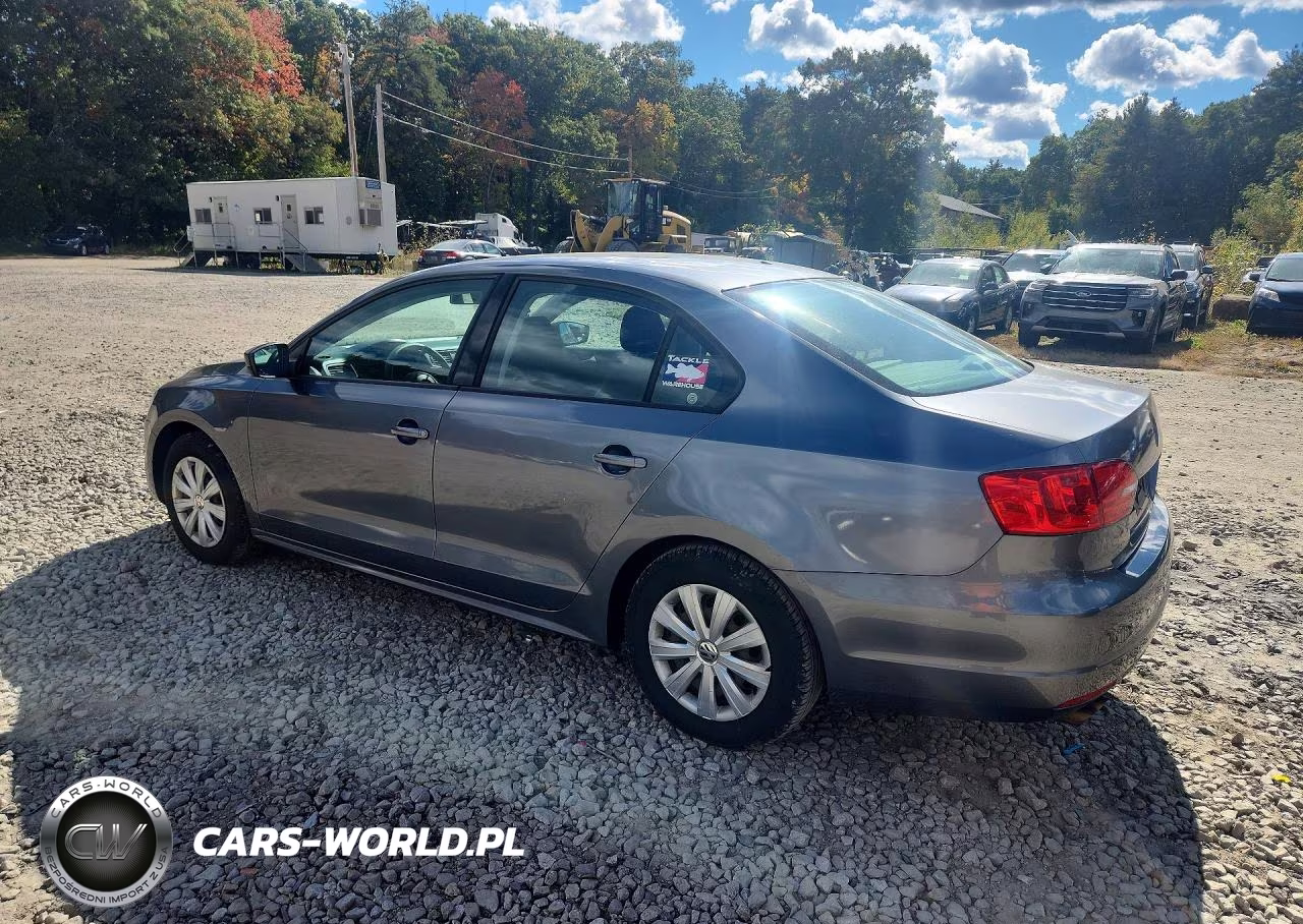2014 Volkswagen Jetta Base VIN:3VW2K7AJXEM333469 - 2