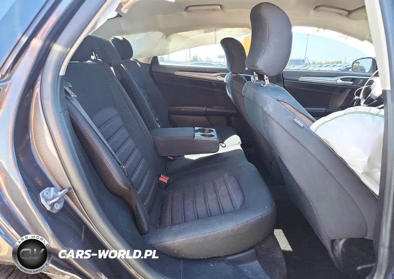 2018 Ford Fusion Se VIN:3FA6P0H77JR196176 - 10