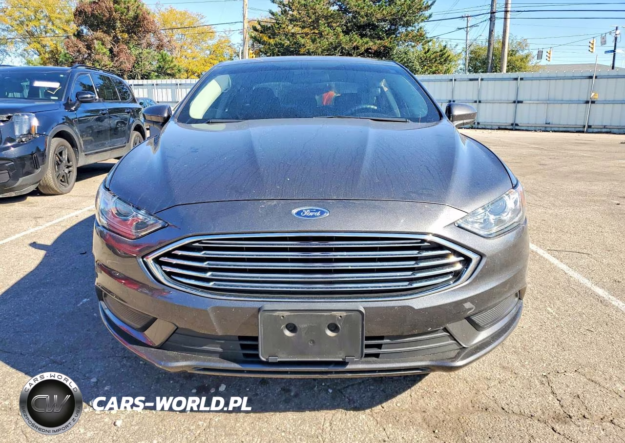 2018 Ford Fusion Se VIN:3FA6P0H77JR196176 - 5