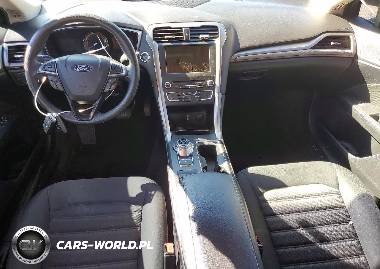 2018 Ford Fusion Se VIN:3FA6P0H77JR196176 - 8