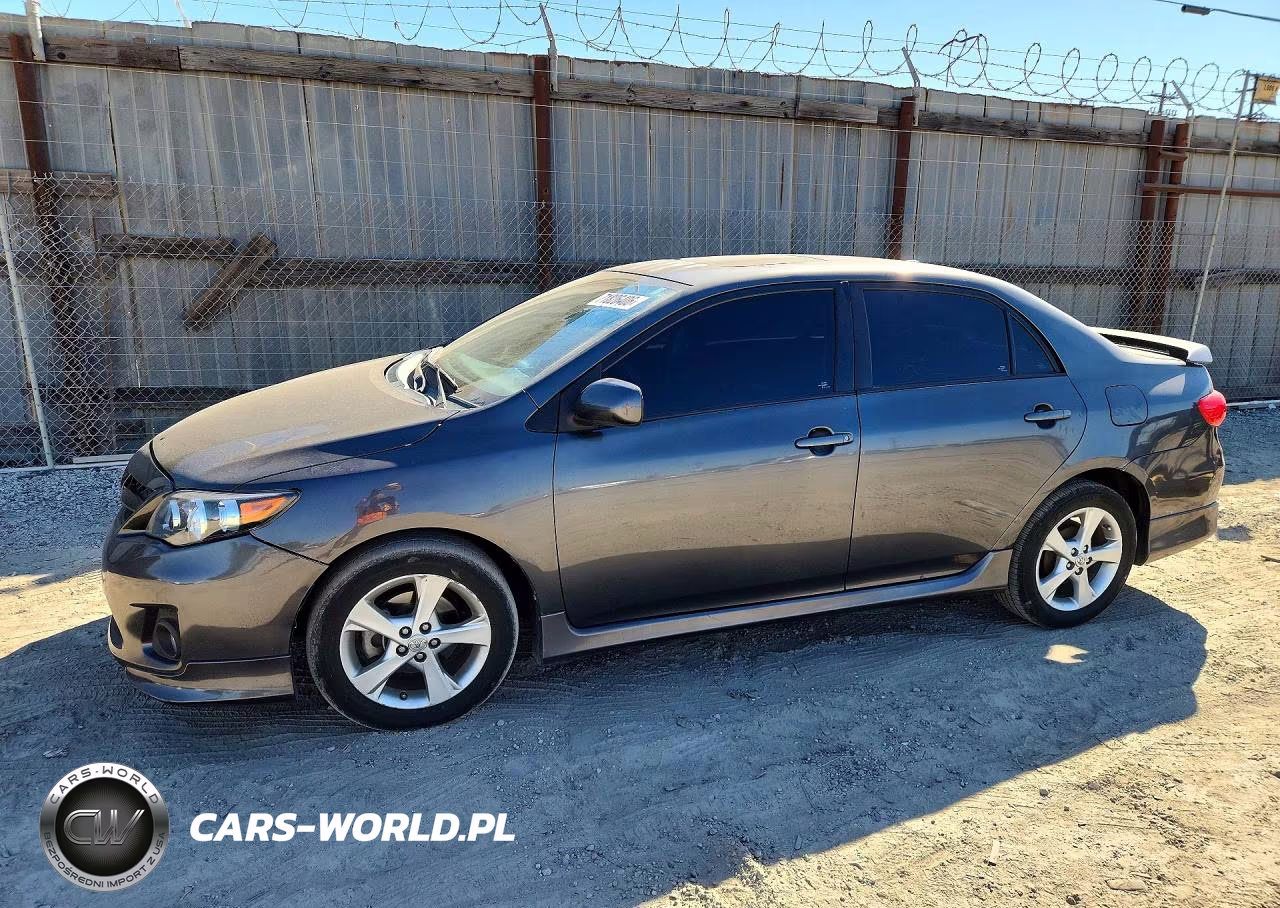 TOYOTA COROLLA BA VIN:2T1BU4EE1BC746233 - 1
