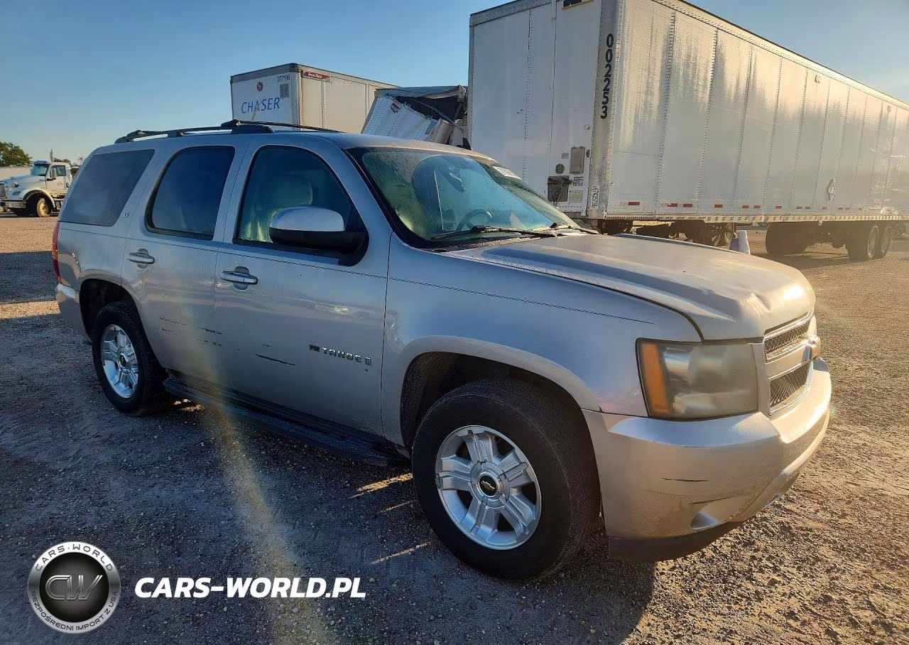 2009 Chevrolet Tahoe C1500 Lt VIN:1GNEC23319R228619 - 4