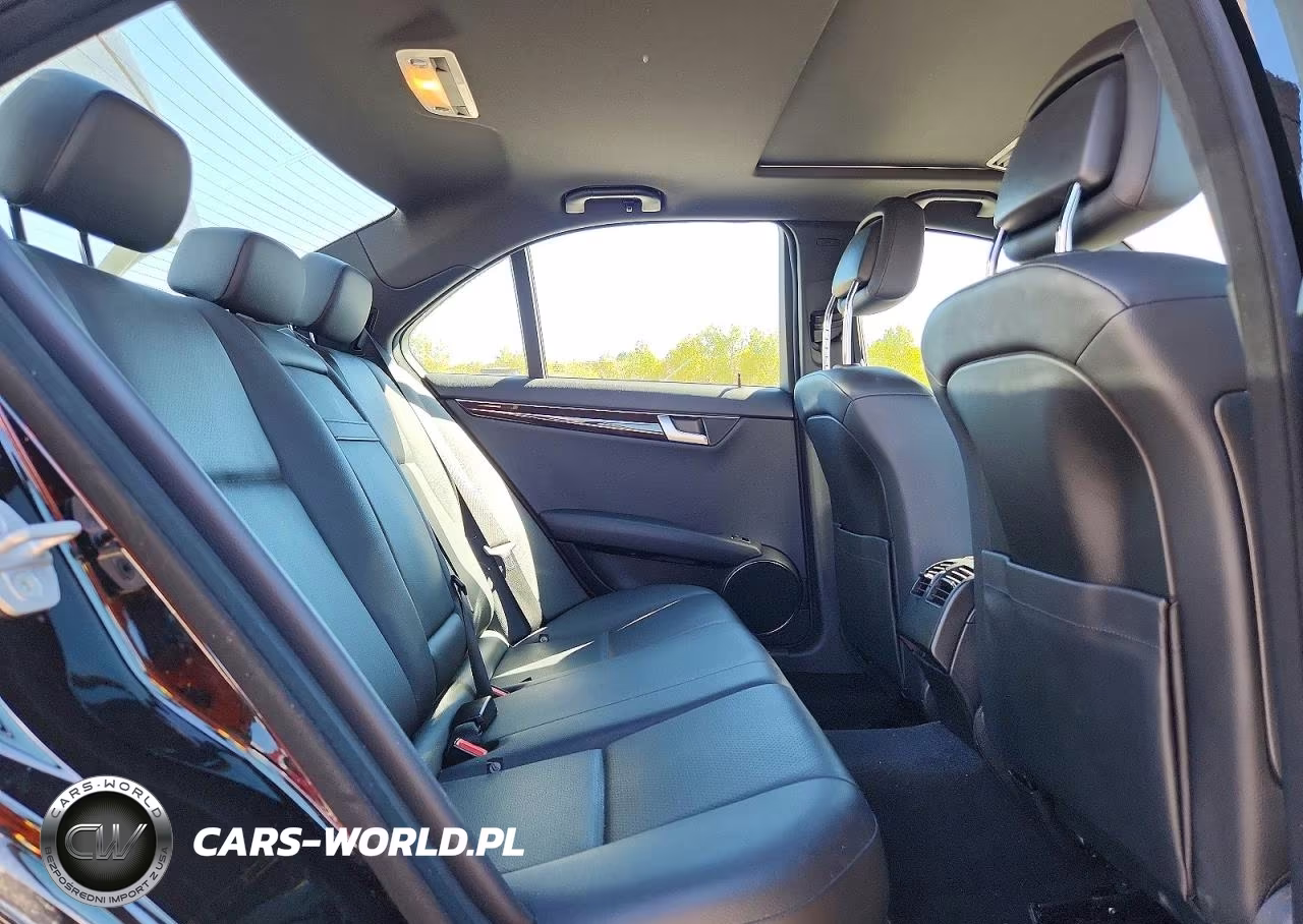 2013 Mercedes-Benz C 300 4Matic VIN:WDDGF8AB7DG077866 - 10