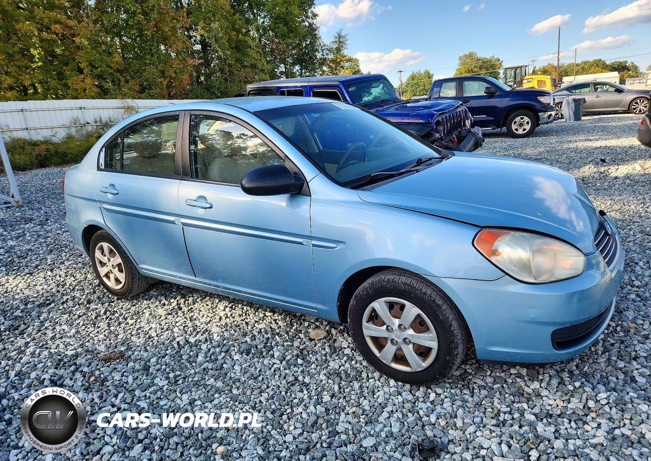 2008 Hyundai Accent Gls VIN:KMHCN46C68U195254 - 4