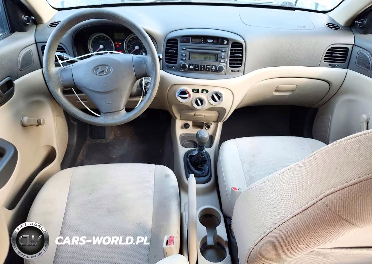 2008 Hyundai Accent Gls VIN:KMHCN46C68U195254 - 8