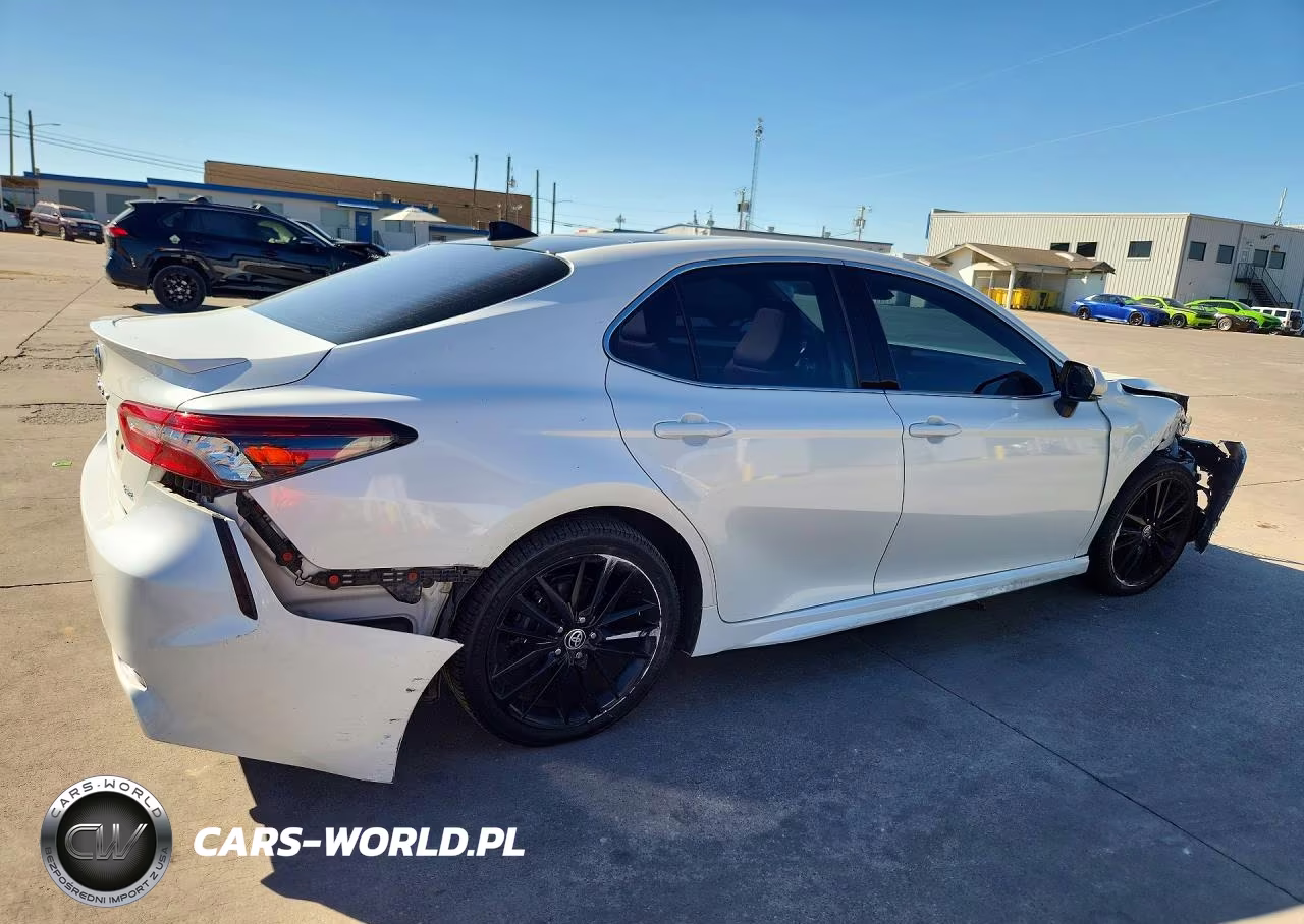 2022 Toyota Camry Xse VIN:4T1K61AK3NU027718 - 3
