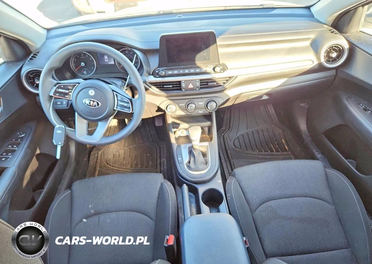 2021 Kia Forte Lxs VIN:3KPF24AD0ME377096 - 8