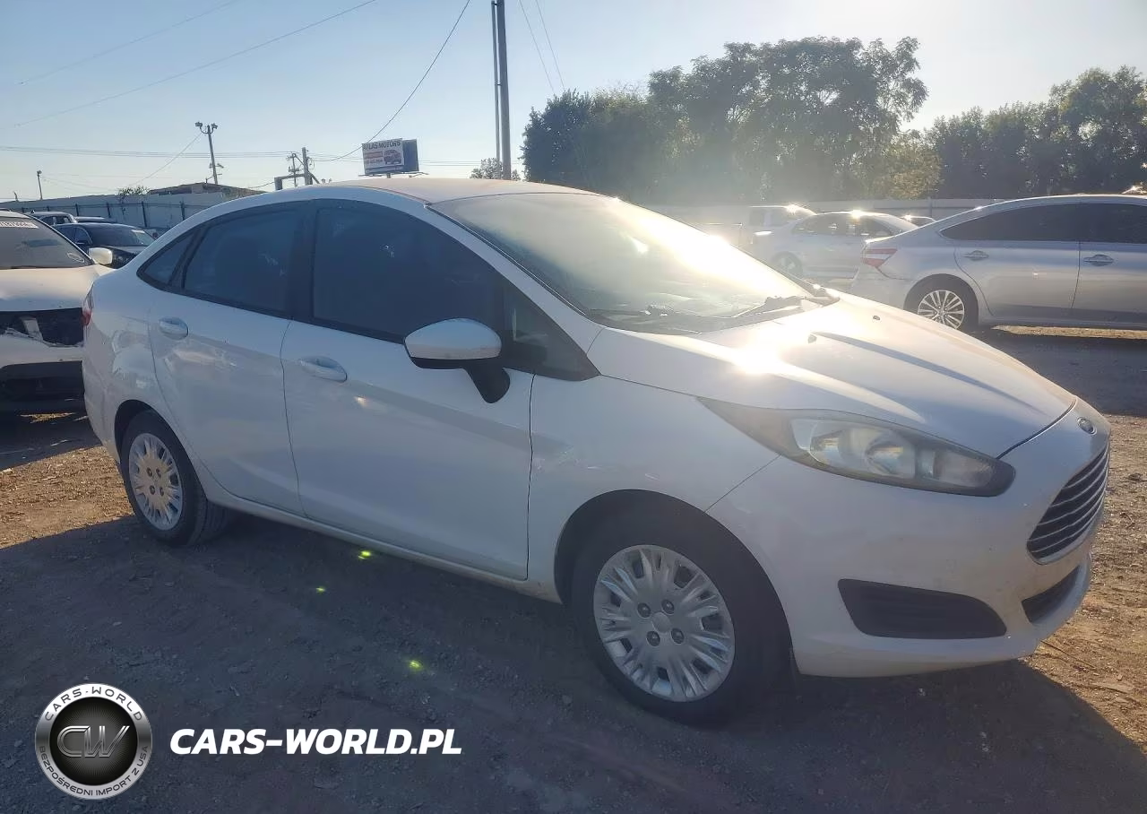 2016 Ford Fiesta S VIN:3FADP4AJ0GM164888 - 4