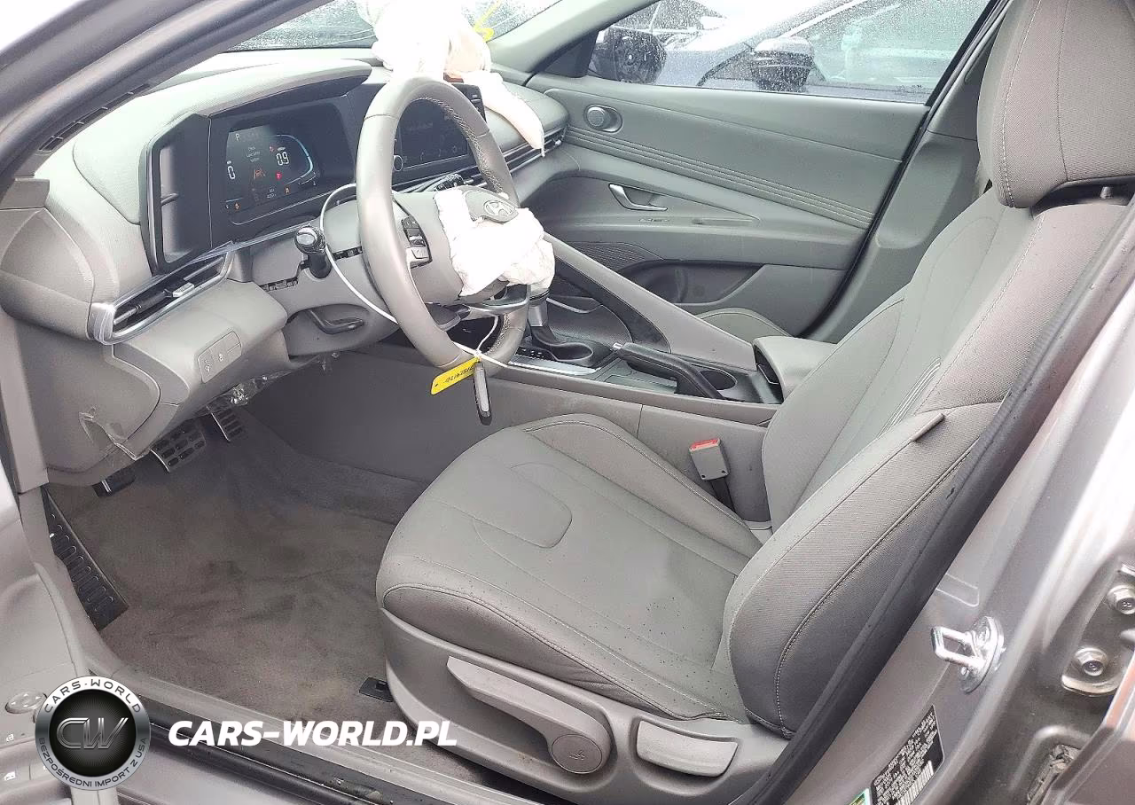 2025 Hyundai Elantra Sel Sport VIN:KMHLM4DG3SU039592 - 7
