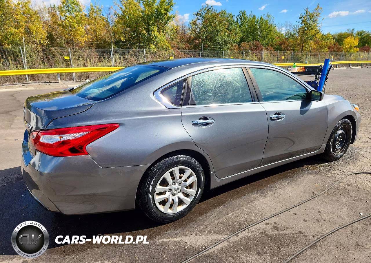 2016 Nissan Altima 2.5 S VIN:1N4AL3AP2GN336986 - 3