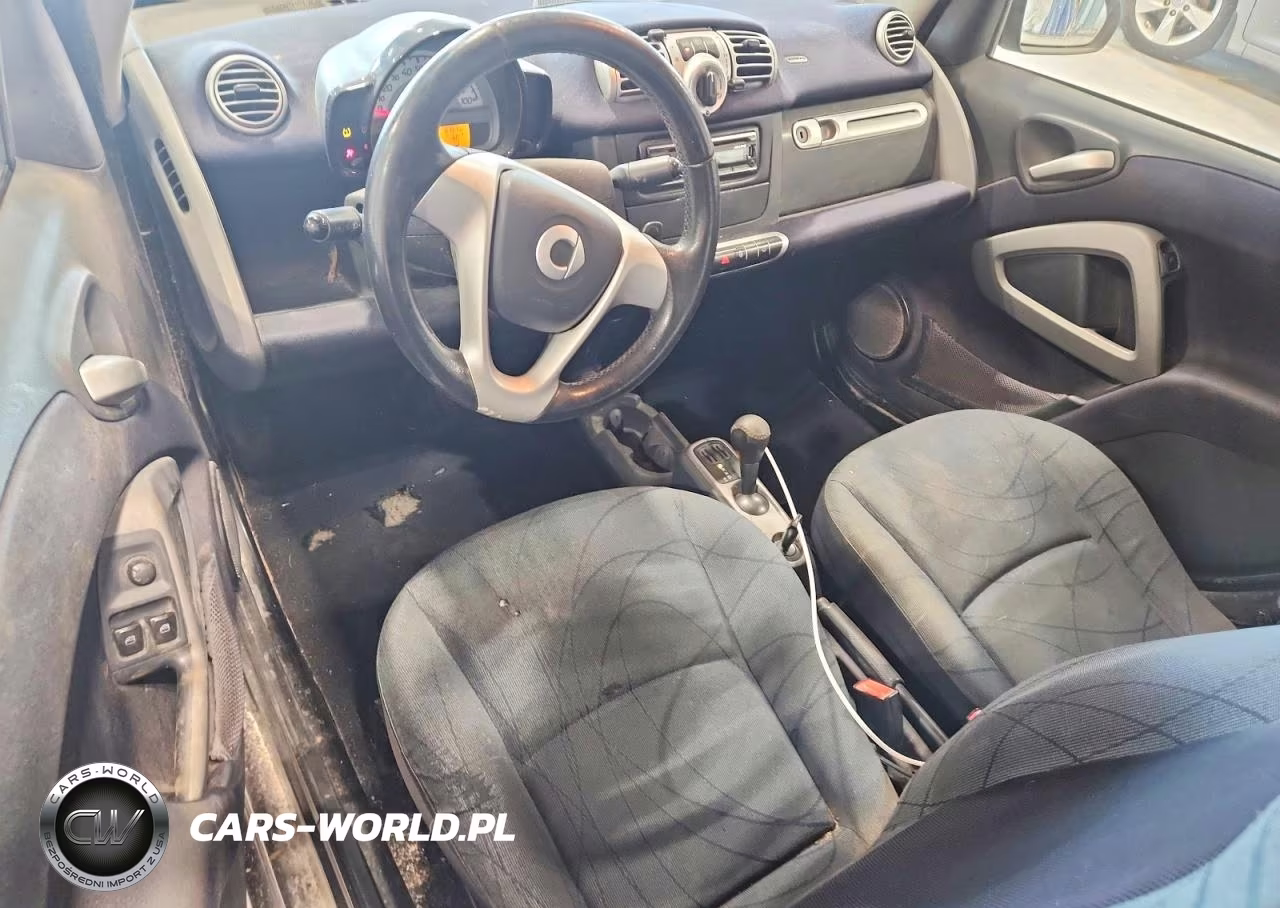 2011 Smart Fortwo Pure VIN:WMEEJ3BA7BK422656 - 8