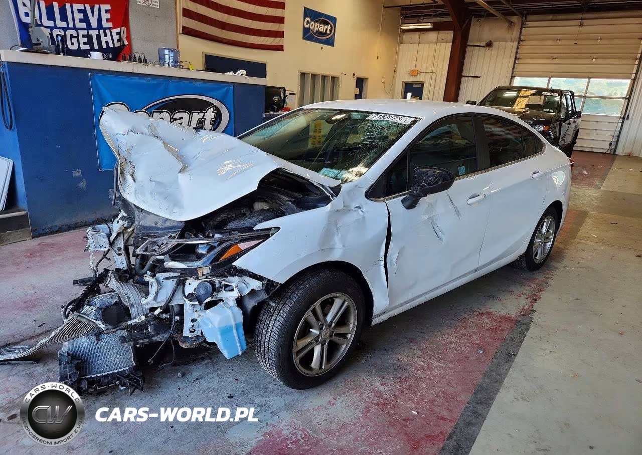 2017 Chevrolet Cruze Lt – zdjęcie 1 z 12