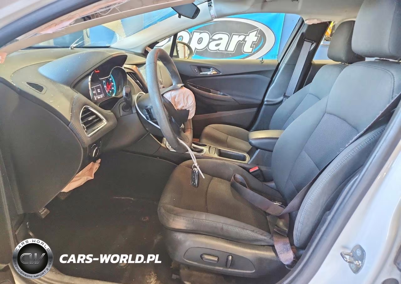 2017 Chevrolet Cruze Lt VIN:1G1BE5SM9H7233295 - 7