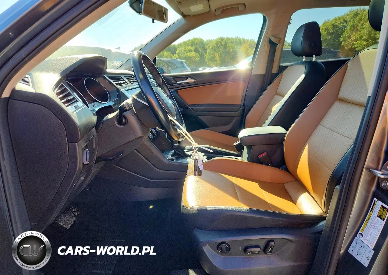 2018 Volkswagen Tiguan Se VIN:3VV2B7AX3JM125890 - 7