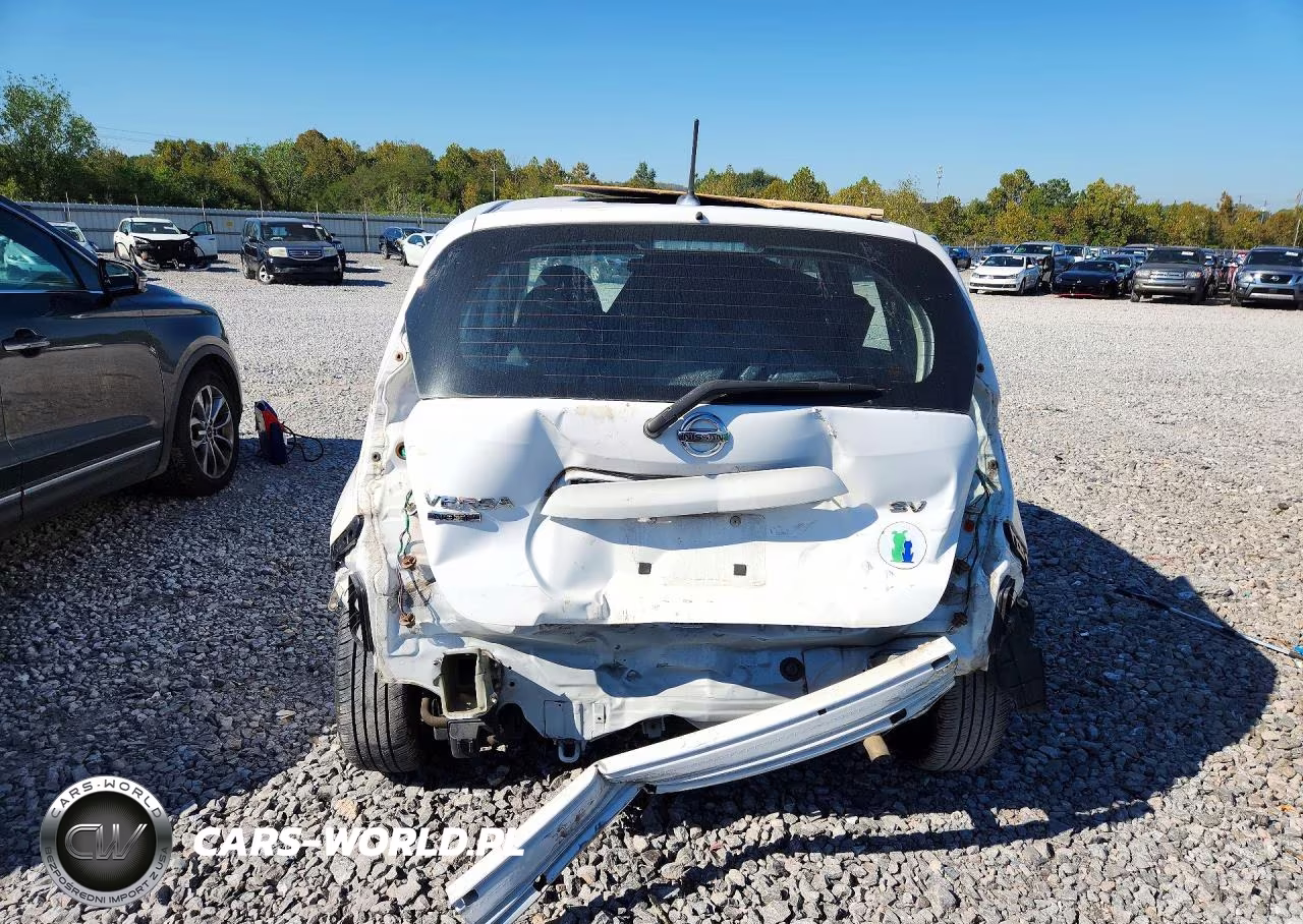2018 Nissan Versa Note Sv VIN:3N1CE2CPXJL357552 - 6