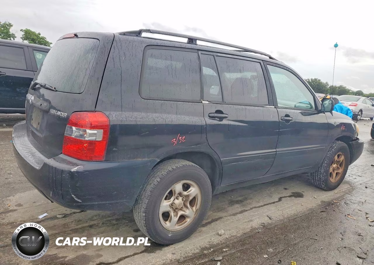 2005 Toyota Highlander Base VIN:JTEGD21A450110347 - 3
