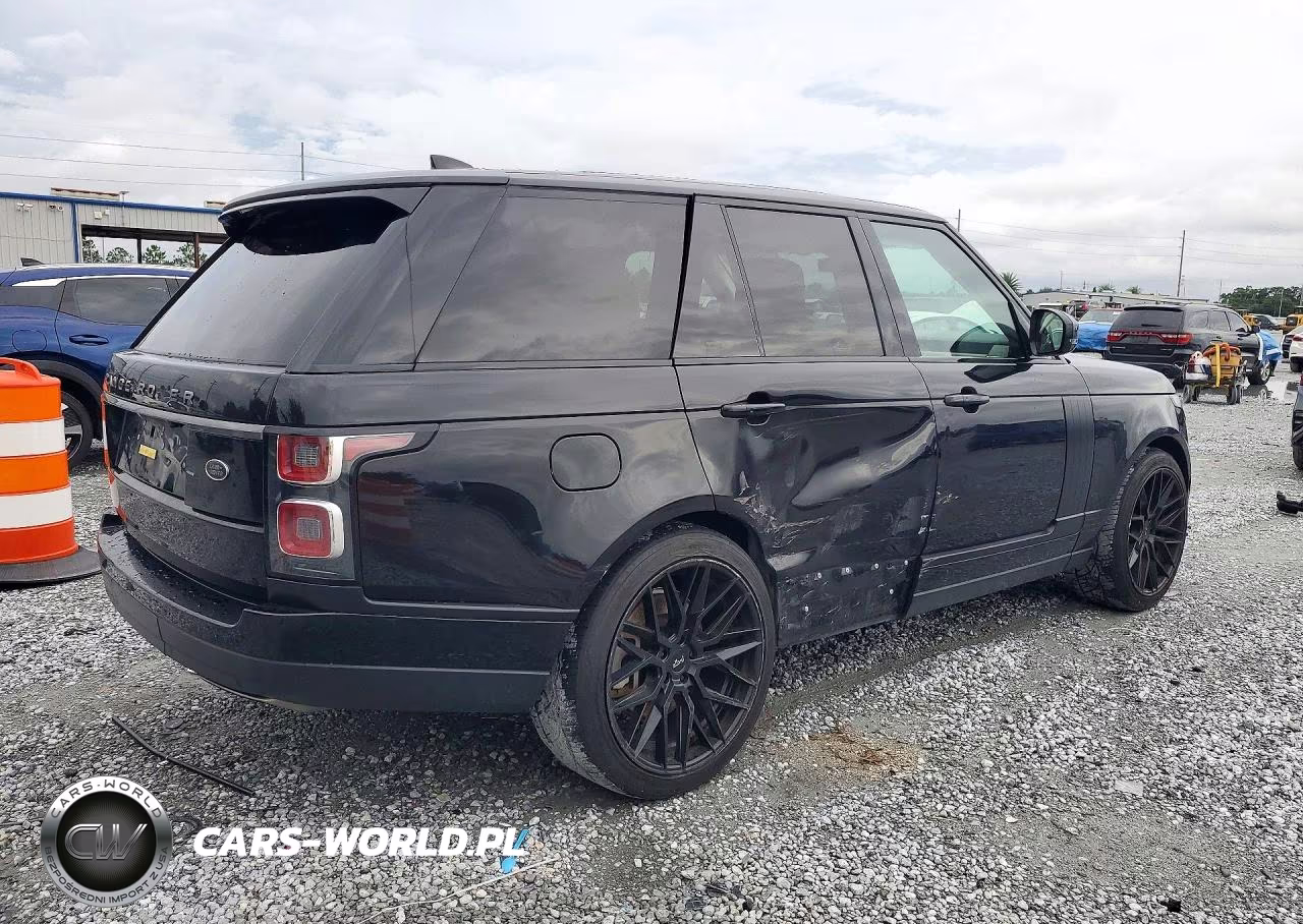 2020 Land Rover Range Rover VIN:SALGR2SU2LA402738 - 3