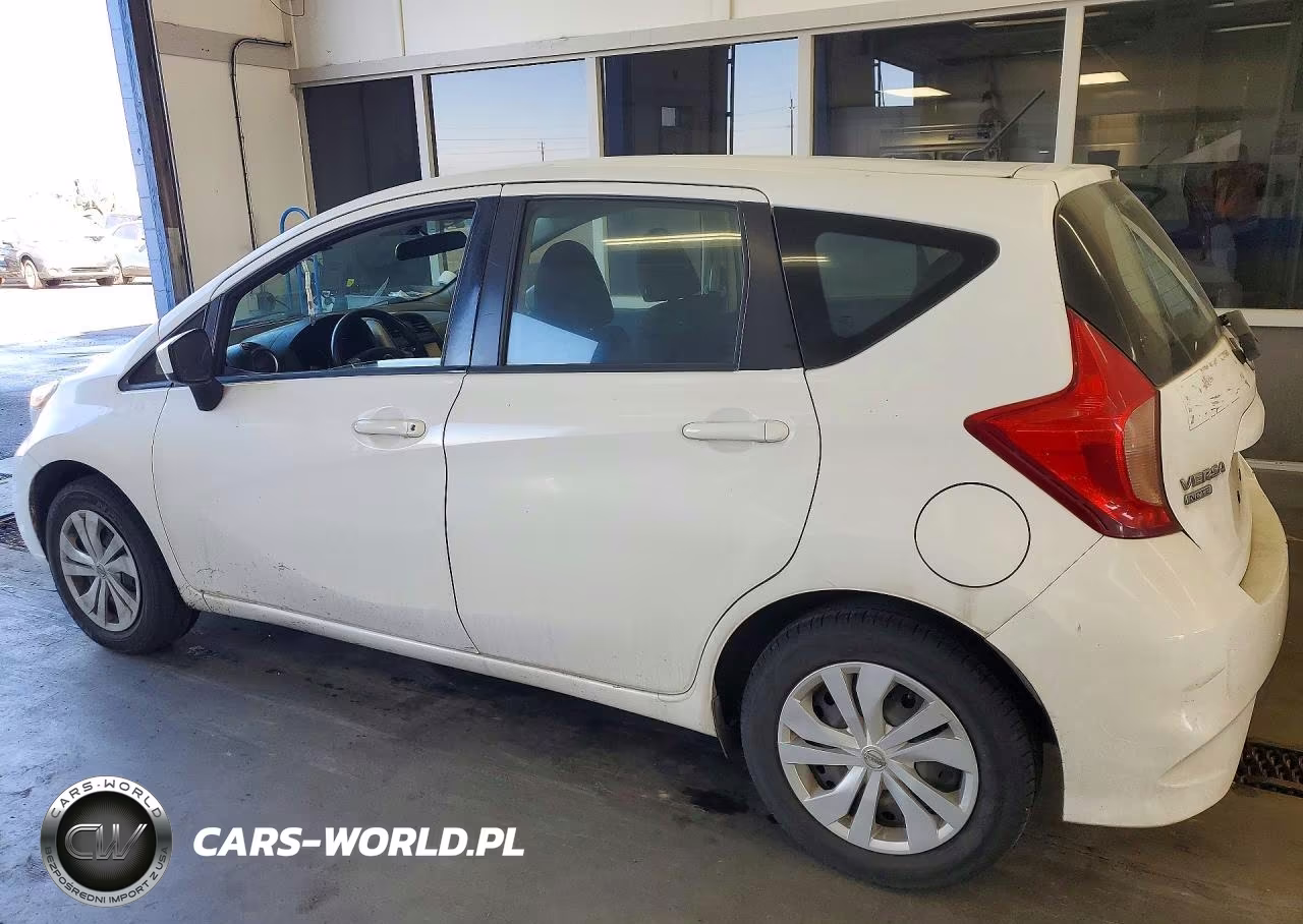 2019 Nissan Versa Note S VIN:3N1CE2CP1KL360423 - 2