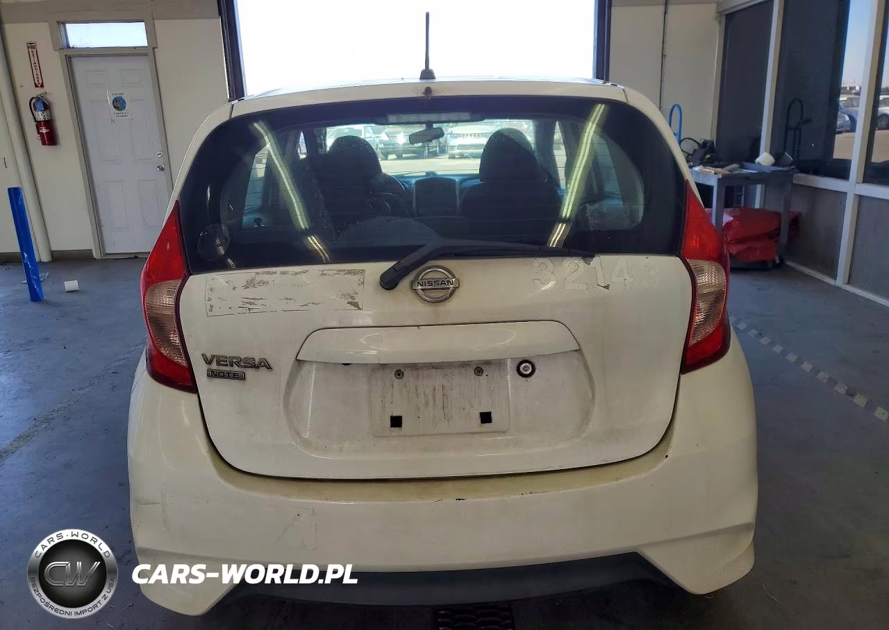 2019 Nissan Versa Note S VIN:3N1CE2CP1KL360423 - 6