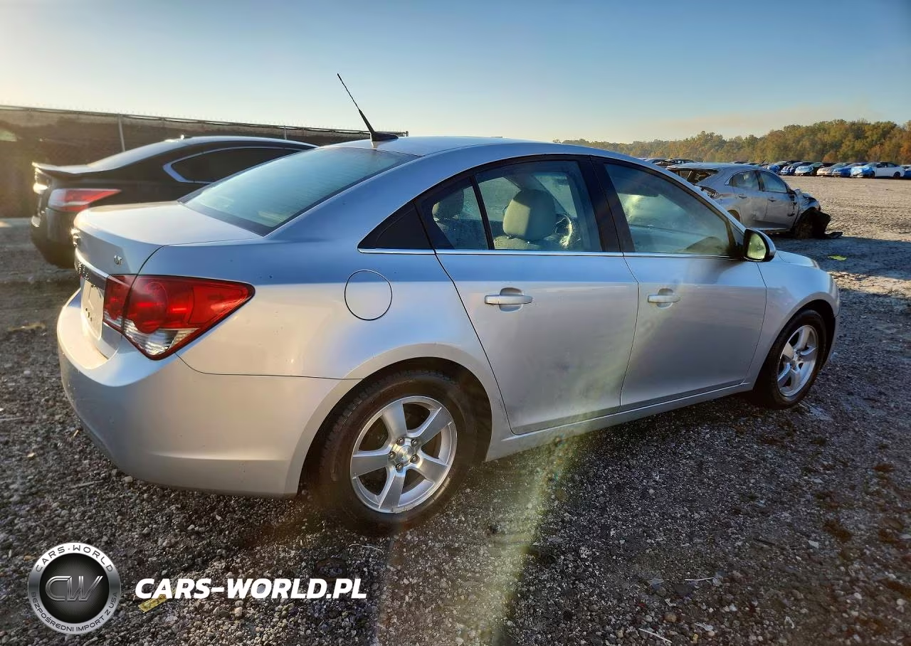 2012 Chevrolet Cruze Lt VIN:1G1PF5SC8C7389203 - 3