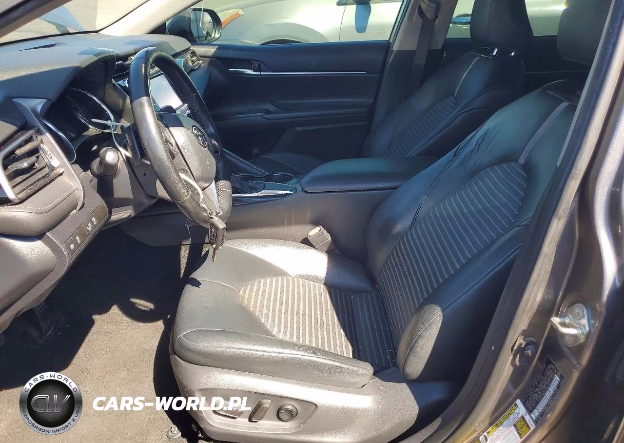 2020 Toyota Camry Se VIN:4T1G11AK3LU340219 - 7