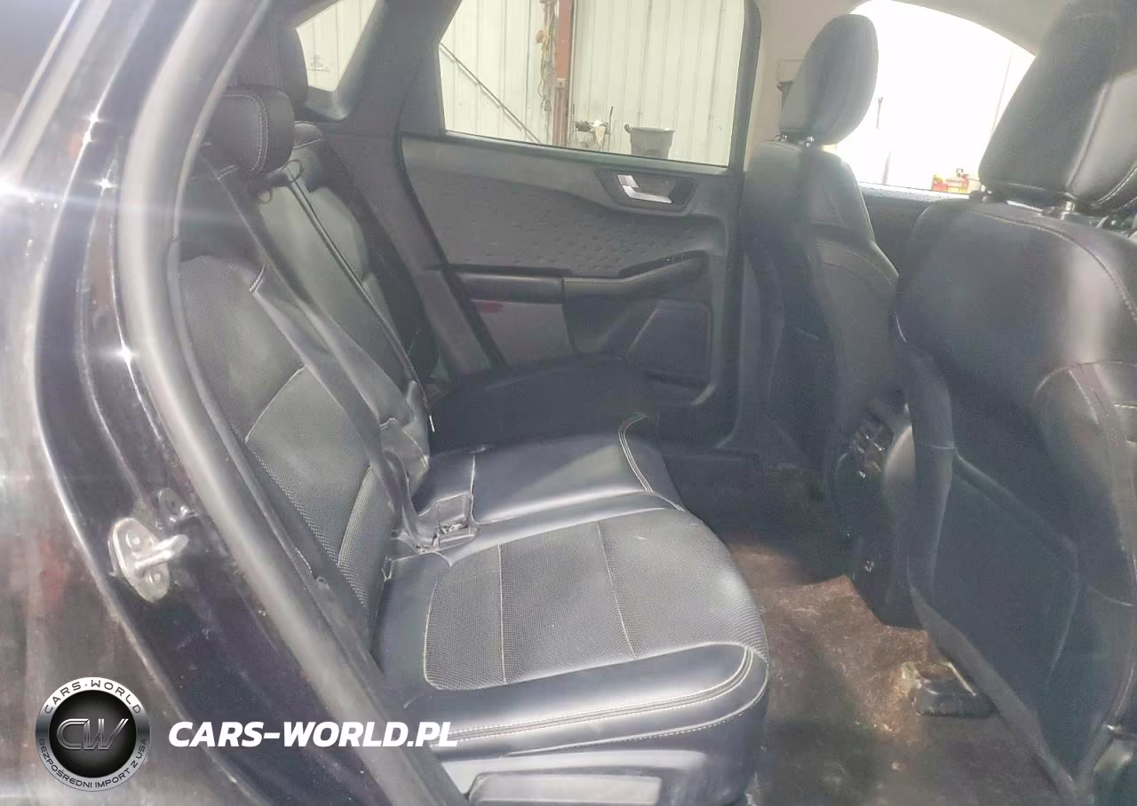 2020 Ford Escape Titanium VIN:1FMCU9J94LUB16278 - 11