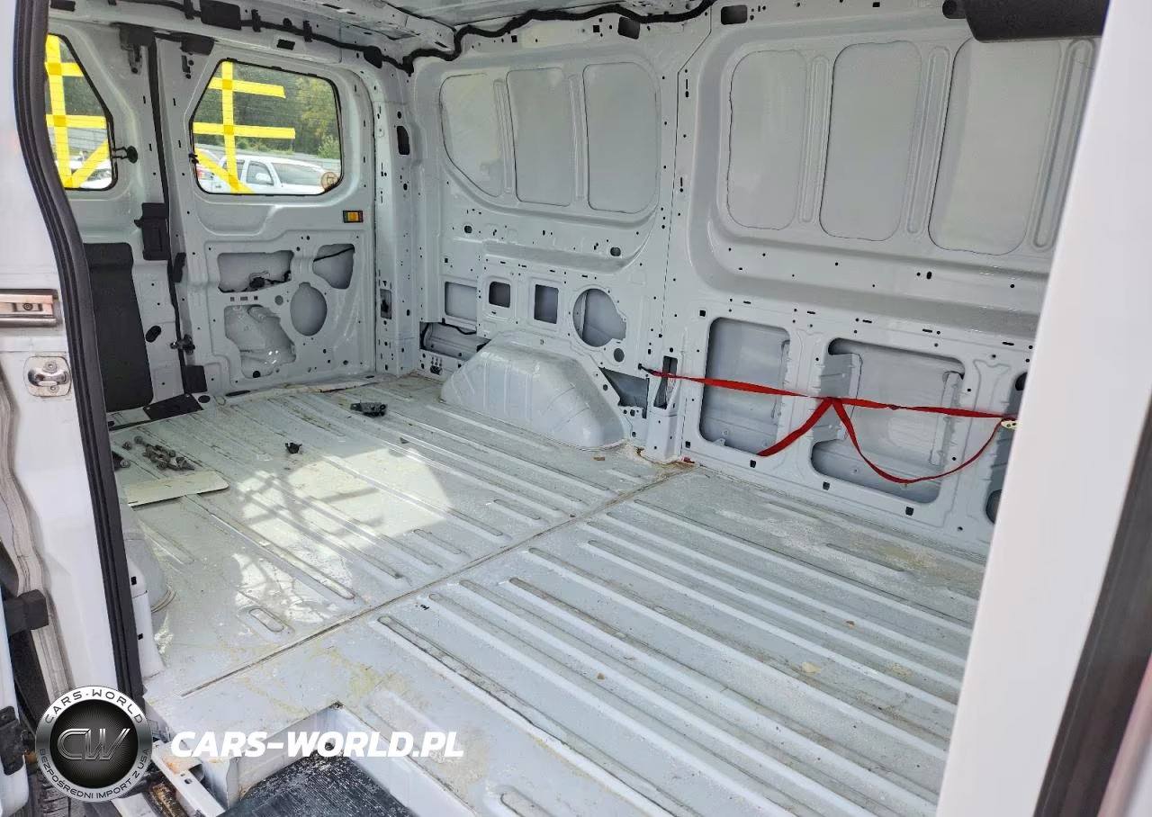 2025 Ford Transit 150 Delivery Van VIN:1FTYE1Y89SKA30545 - 10