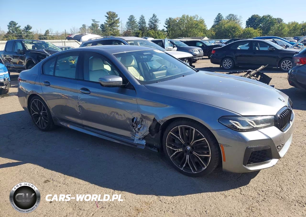 2021 BMW M550Xi VIN:WBA13BK03MCG04585 - 4