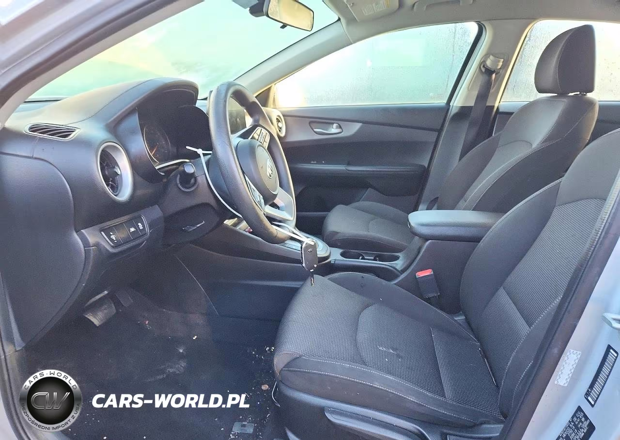 2020 Kia Forte Lxs VIN:3KPF24AD5LE204964 - 7