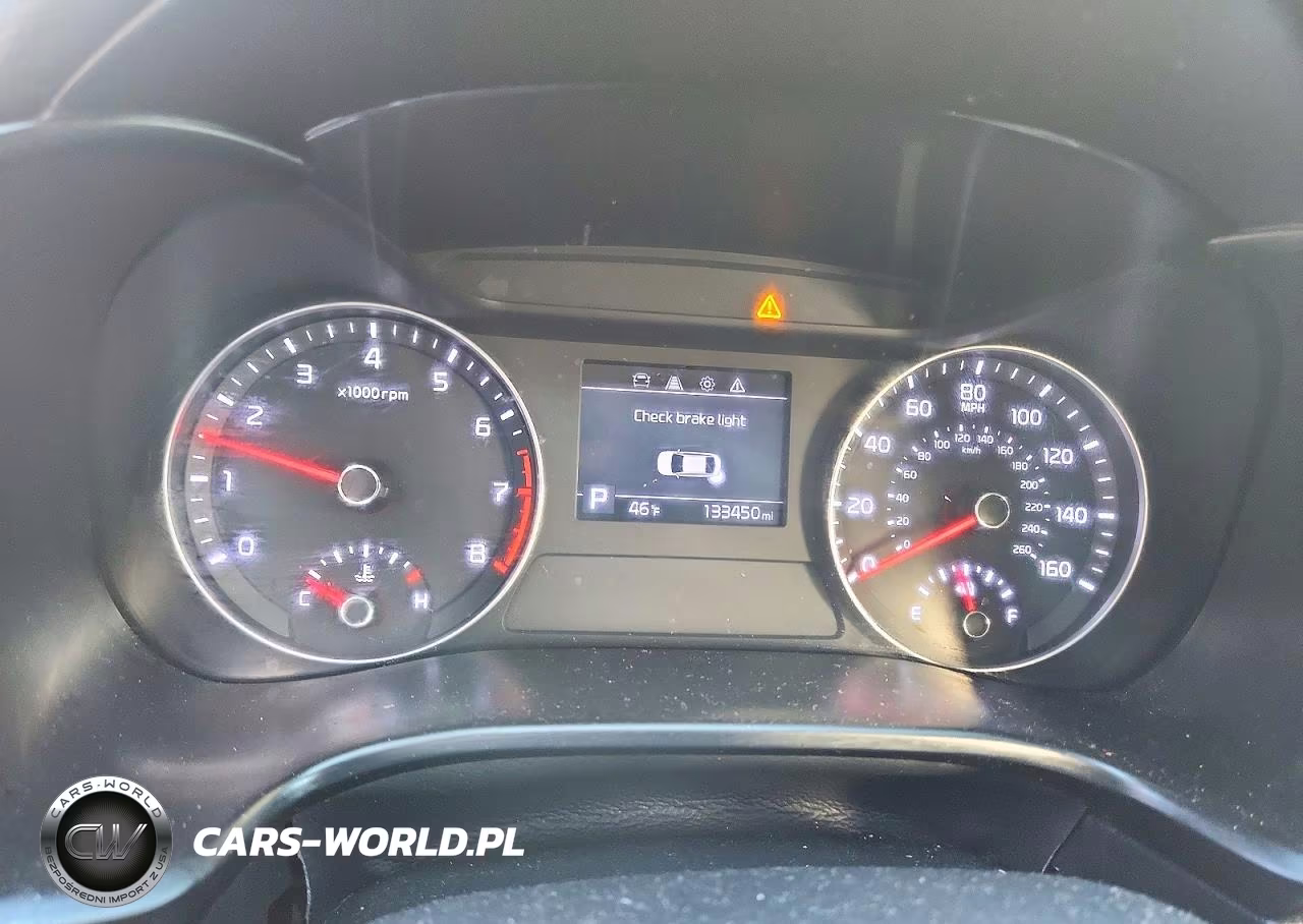 2020 Kia Forte Lxs VIN:3KPF24AD5LE204964 - 9