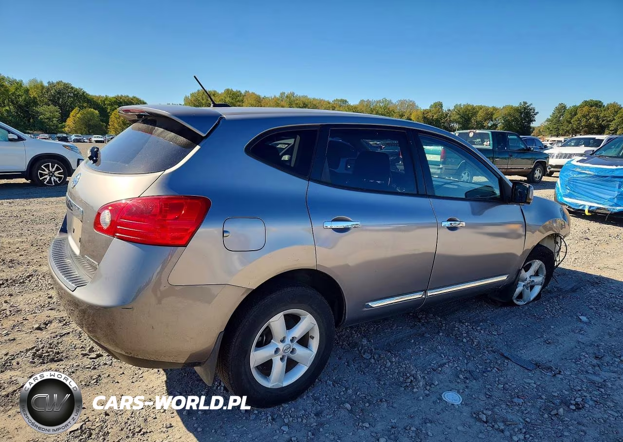 2013 Nissan Rogue S VIN:JN8AS5MT9DW032078 - 3