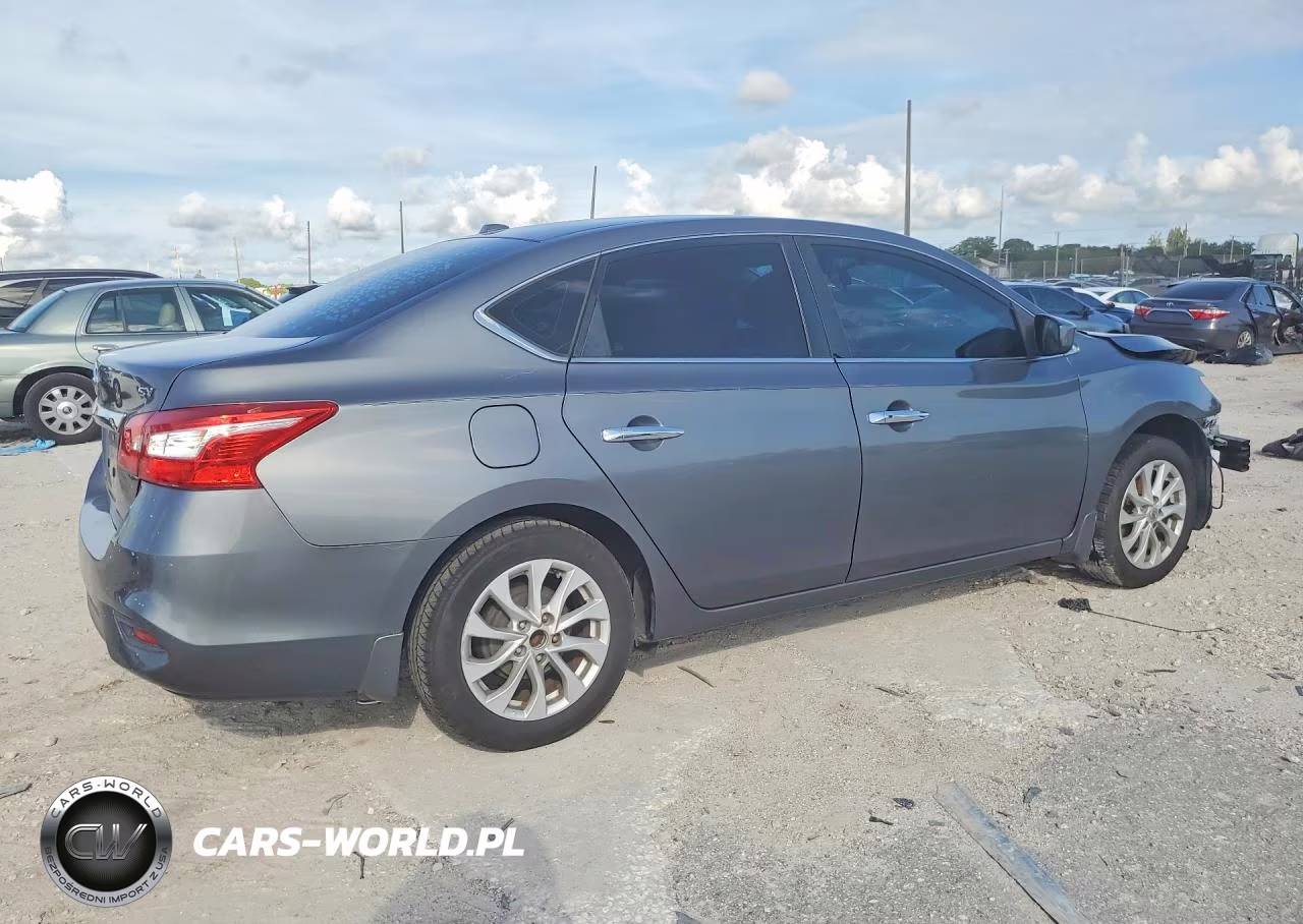 2018 Nissan Sentra Sv VIN:3N1AB7AP2JL635702 - 3