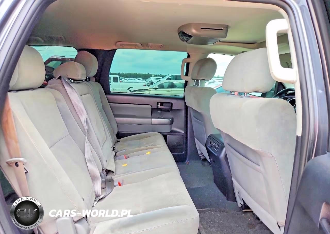 2019 Toyota Sequoia Sr5 VIN:5TDZY5G16KS073062 - 11