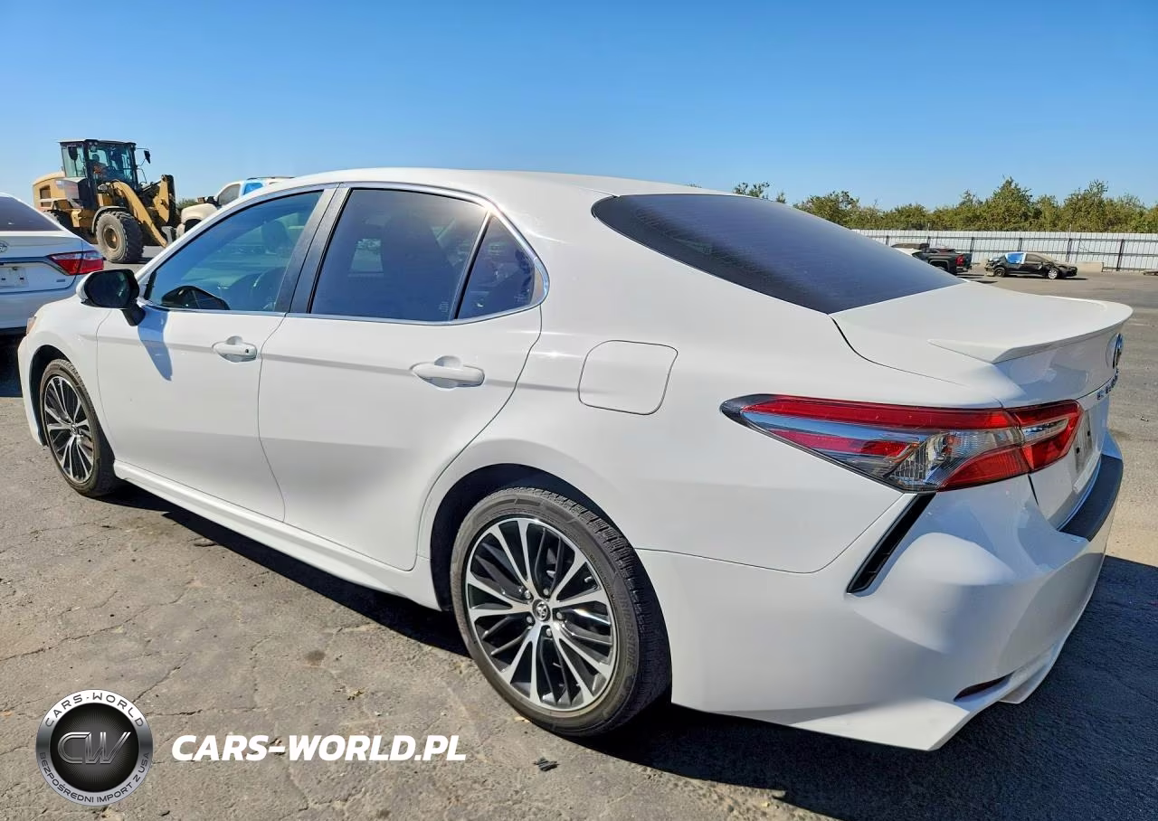 2018 Toyota Camry Se VIN:4T1B11HKXJU514879 - 2