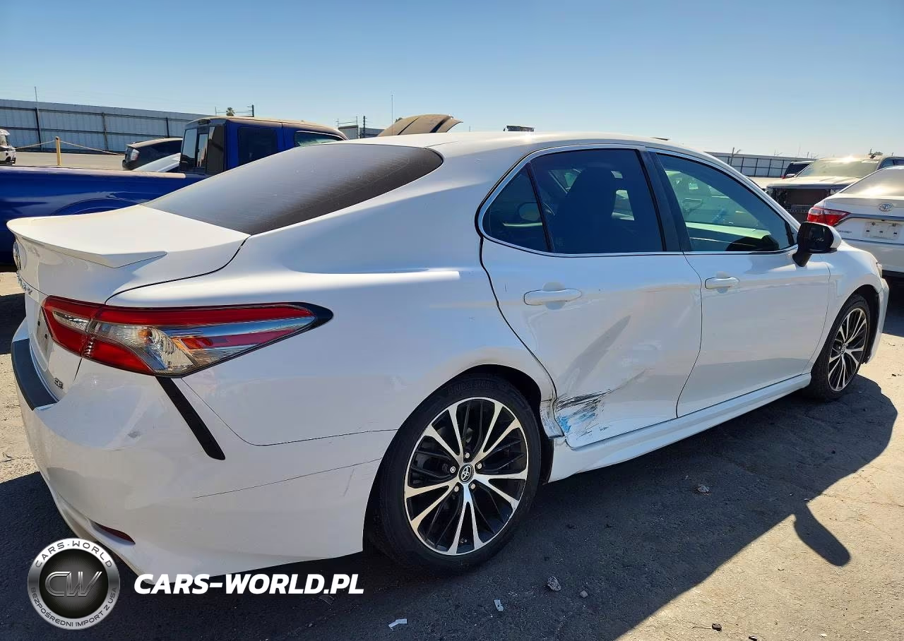 2018 Toyota Camry Se VIN:4T1B11HKXJU514879 - 3